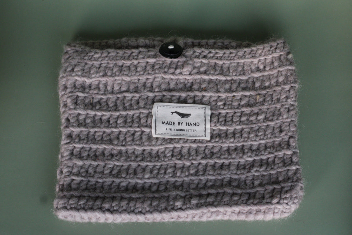 Pochette grise