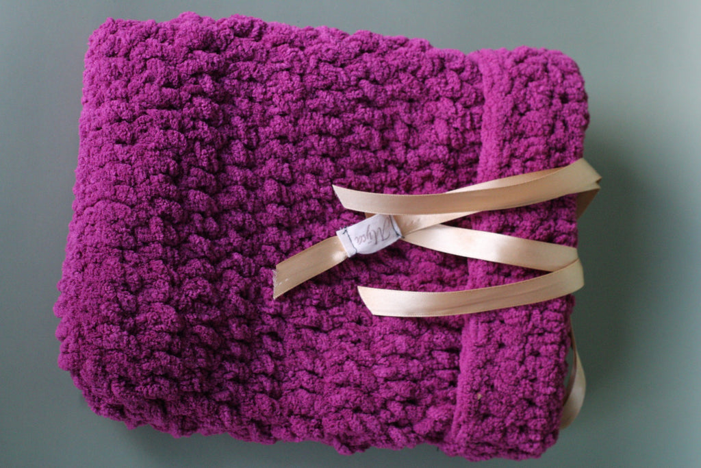 Pochette de livre moumoute rose
